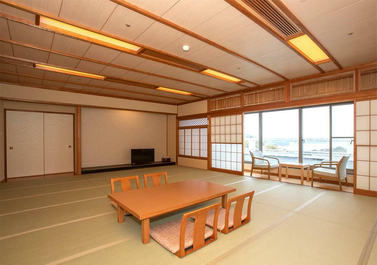 ホテル 熱川ハイツ 東伊豆町 エクステリア 写真